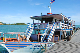 boat-1.jpg